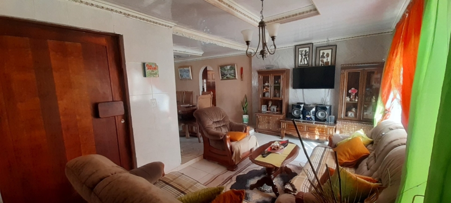 3 Bedroom Property for Sale in Botshabelo Free State